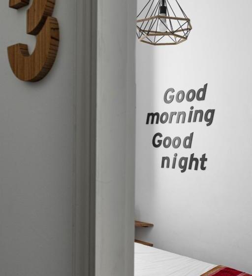 غرفة قياسية, Mapango Small Rooms