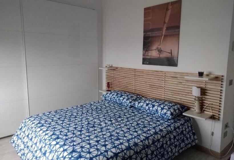 标准间, B&b And Sail