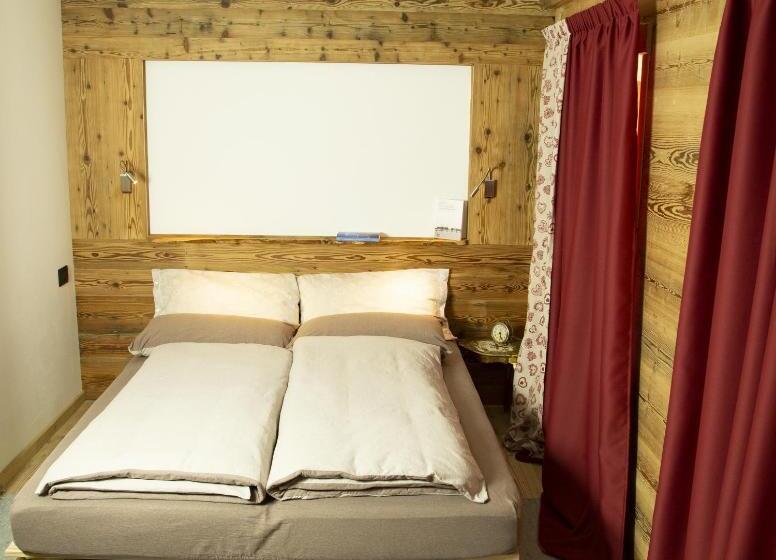 غرفة قياسية, B&b Cedavécia