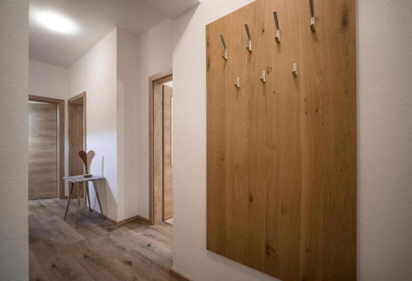Апартаменты 3 Спальни, Haus Kreidl