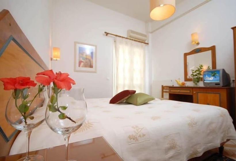 Quarto Estandar, Barbouni Hotel & Studios