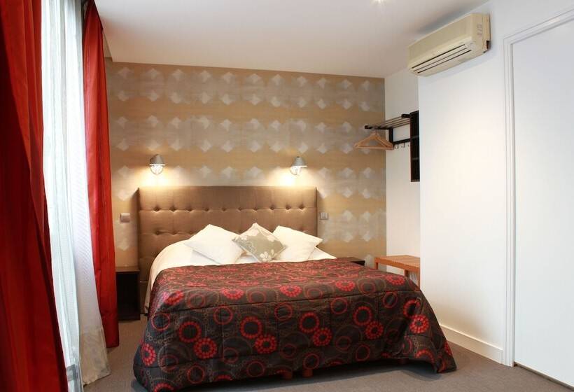 Номер Стандарт, Hôtel Astoria