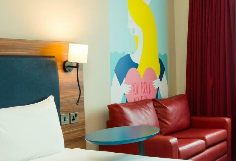 Номер Стандарт, Ibis Styles Birmingham Nec & Airport