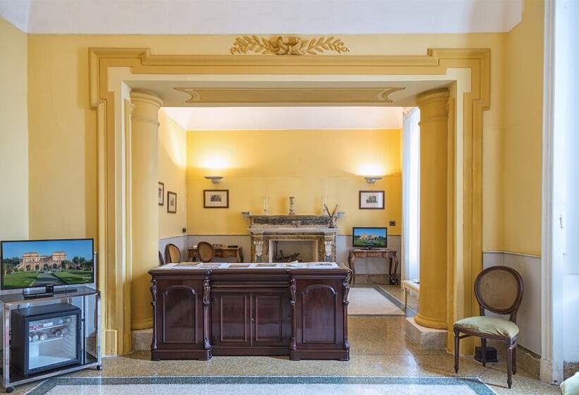 جناح جونيور, Villa Signorini