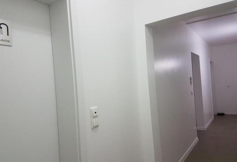 غرفة قياسية مزوَّدة بتراس, Seelze Letter Monteurzimmer / Apartment / Messezimmer