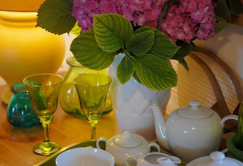 标准间, Le Manoir Du Rocher