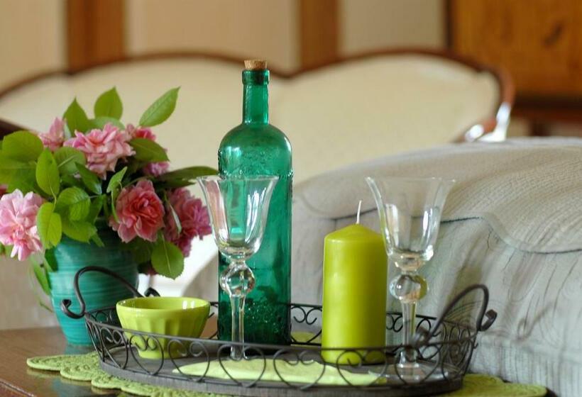 豪华房间, Le Manoir Du Rocher