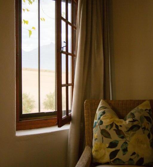Номер Deluxe, Vineyard Cottage At Bosman Wines