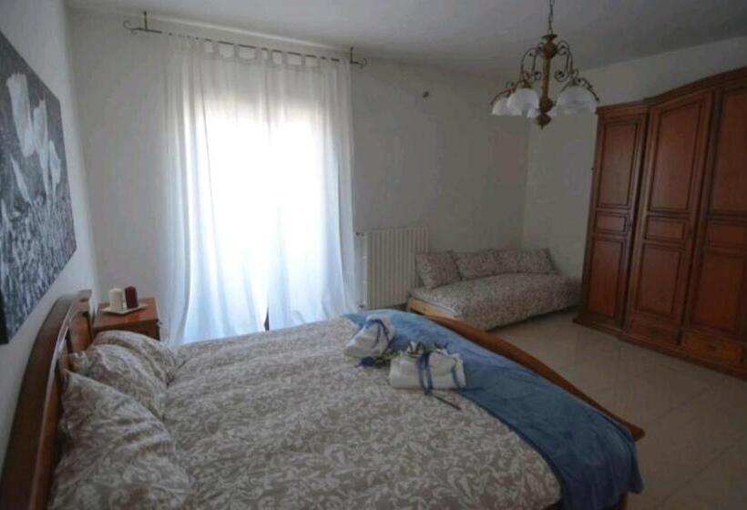Family Suite, La Casa Di Mariagrazia Rooms Con Cucina Condivisa E Terrazza