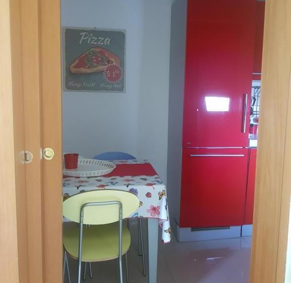 Family Suite, La Casa Di Mariagrazia Rooms Con Cucina Condivisa E Terrazza