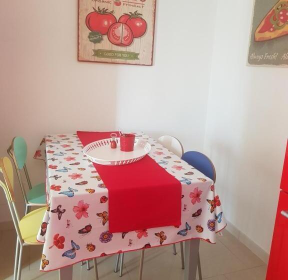Номер Стандарт Совместная Ванная, La Casa Di Mariagrazia Rooms Con Cucina Condivisa E Terrazza