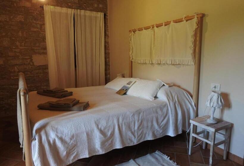 Номер Стандарт, Casale Le Fontanelle