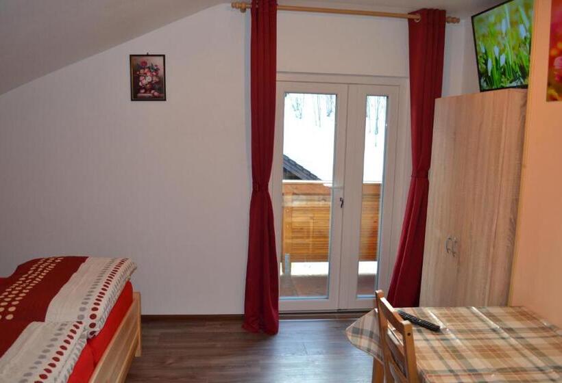 Апартаменты 3 Спальни, Apartment Holiday Lungötz