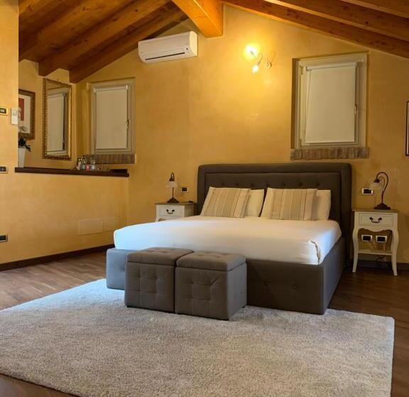 Номер Стандарт, Quinta Quadra