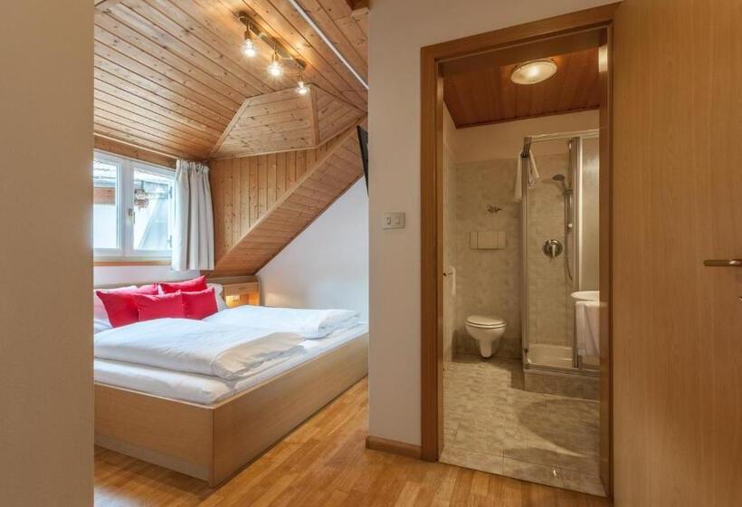 غرفة عائلية, Gasthof Hanni