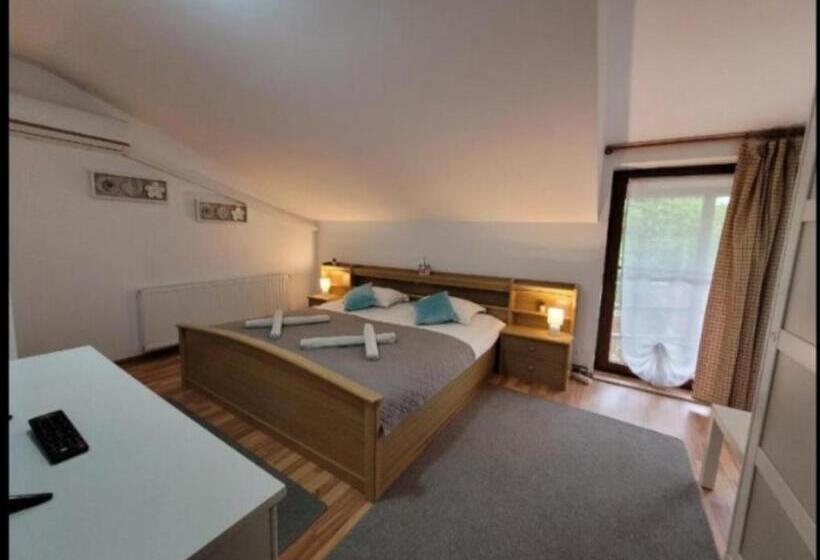 اتاق استاندارد با بالکن, La Cassa