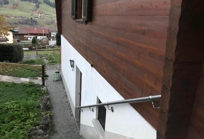 샬레, One Bedroom With Mountain And Garden View Ground Floor Of Chalet Solaria