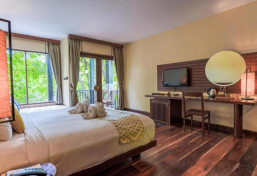 Номер Deluxe с Гидромассажем, Chantaramas Beach Resort, Koh Phangan