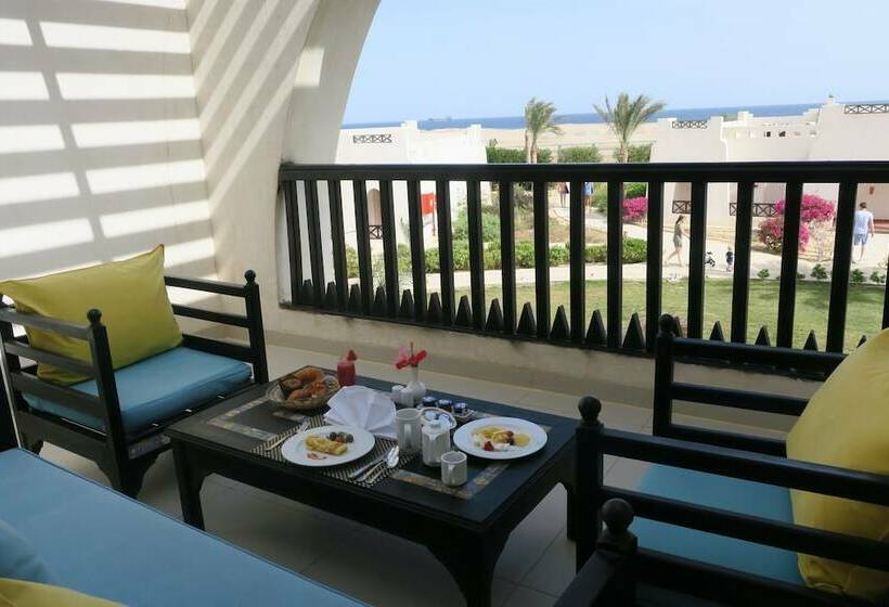 اتاق استاندارد با چشم‌انداز دریا, Hilton Marsa Alam Nubian Resort