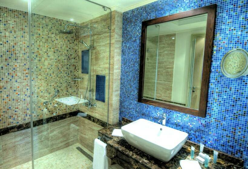 اتاق لوکس با چشم‌انداز باغ, Hilton Marsa Alam Nubian Resort