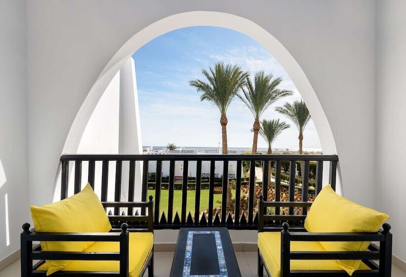 اتاق استاندارد با چشم‌انداز دریا, Hilton Marsa Alam Nubian Resort