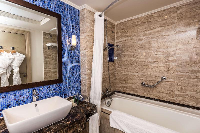اتاق لوکس با چشم‌انداز دریا, Hilton Marsa Alam Nubian Resort