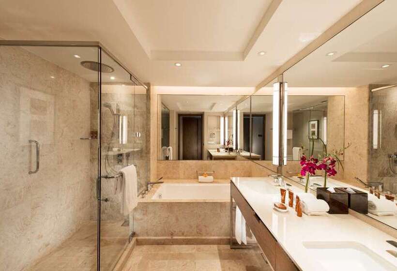 اتاق لوکس, Hilton Marsa Alam Nubian Resort