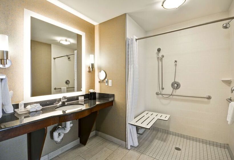 Люкс Адаптированный для Инвалидов, Homewood Suites Wilmington/mayfaire