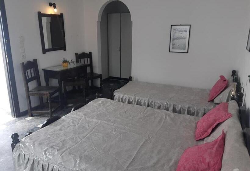 Quarto Triplo Estandar, Koralli