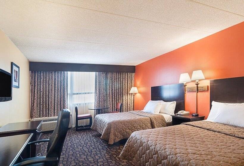 Номер Стандарт 2 Двуспальные Кровати, Rodeway Inn Meadowlands