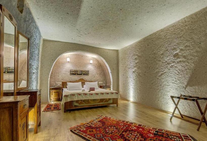 Family Suite, Taskonaklar