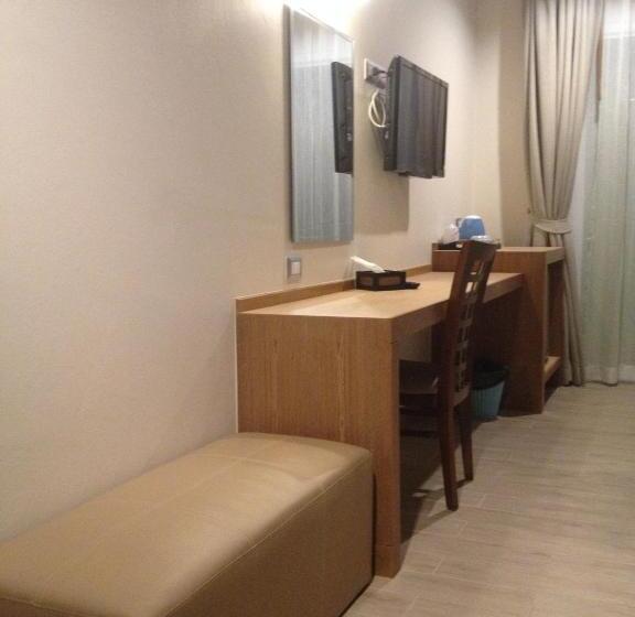 디럭스 룸, Wannara Hotel Hua Hin