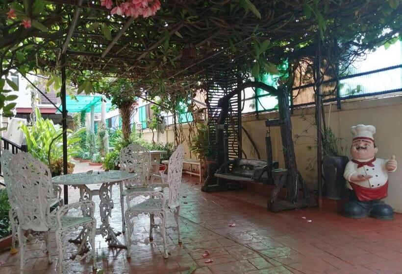 디럭스 룸, Wannara Hotel Hua Hin