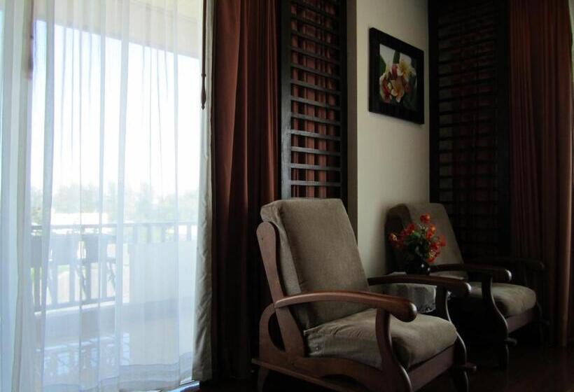스위트, Wannara Hotel Hua Hin