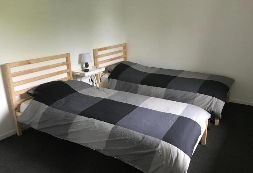 اتاق استاندارد, Latyka B&b