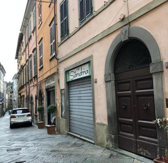اتاق استاندارد, Casa Cavour