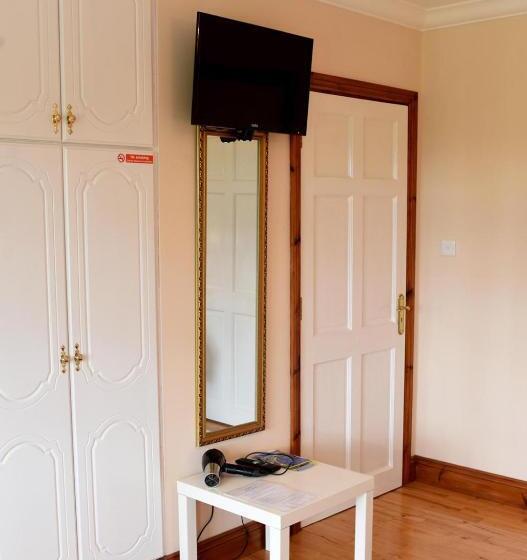 Трехместный Номер Deluxe Вид на Сад, Rockfield Manor B&b, Knock