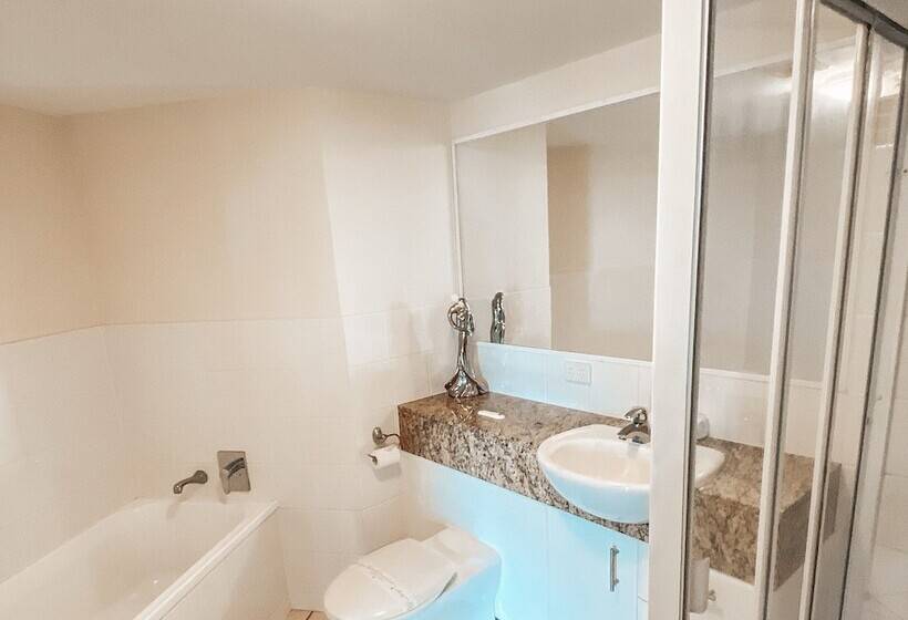 Апартаменты Ejecutiva 3 Спальни, Bargara Blue Resort