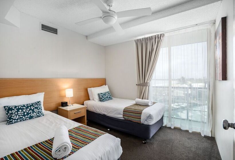带2个卧室的高级公寓, Landmark Resort