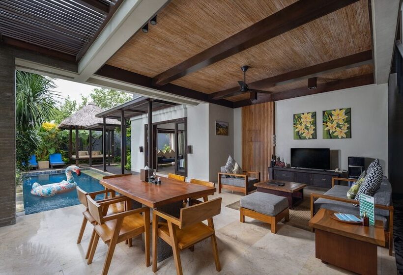 Вилла 3 Спальни с Бассейном, Le Jardin Villas Seminyak