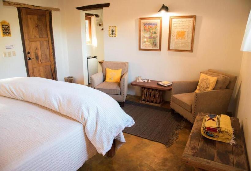 带大床的豪华间, El Pedregal   Hotel En La Naturaleza