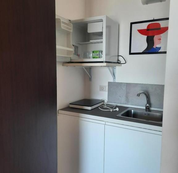 اتاق استاندارد چهار تخته با چشم‌انداز دریا, Marina D Agrò Residence