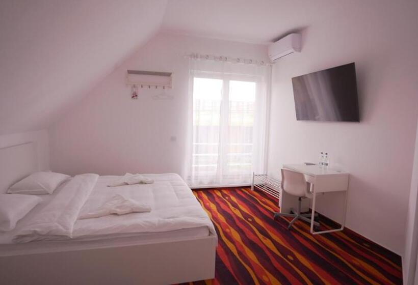 חדר דלוקס, Vivo House