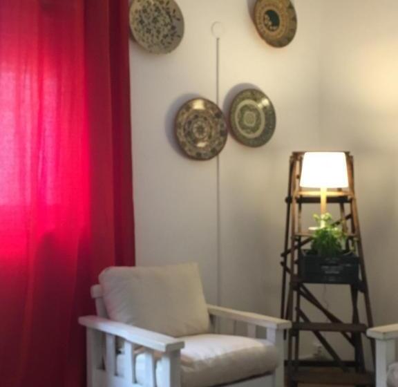 اتاق استاندارد, Eskama Guest House