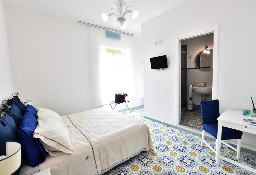 Quarto Estandar, Il Gelsomino Amalfi
