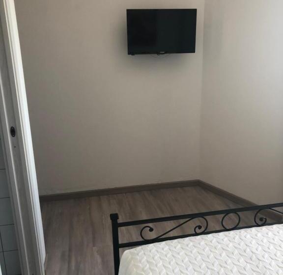 Номер Стандарт, Serraenna Bedrooms