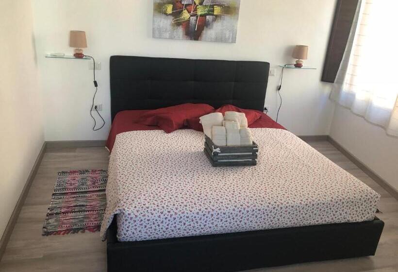 Номер Стандарт Совместная Ванная, Serraenna Bedrooms