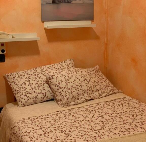 Quarto Estandar Individual, Albergo Ristorante Brera