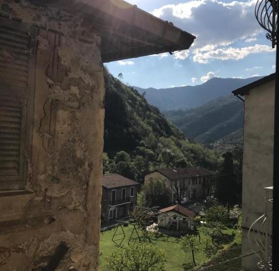 Номер Стандарт, La Paramira