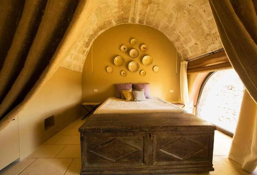 带花园景观的标准工作室, Masseria Celano